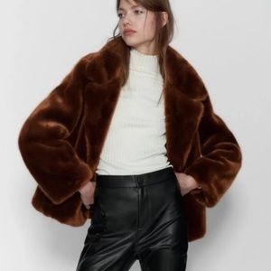 Zara small brown fur coat